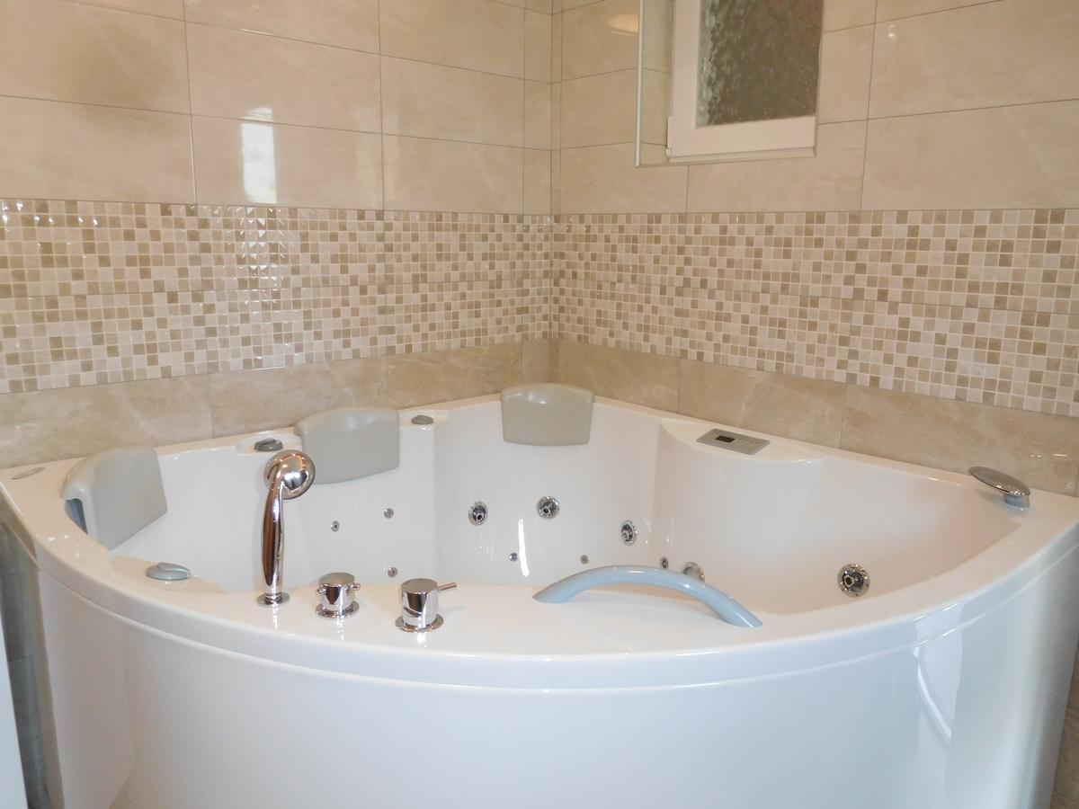 Apartments Edi - Captain'S House Moscenicka Draga Ngoại thất bức ảnh